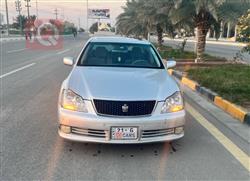 تۆیۆتا کراون